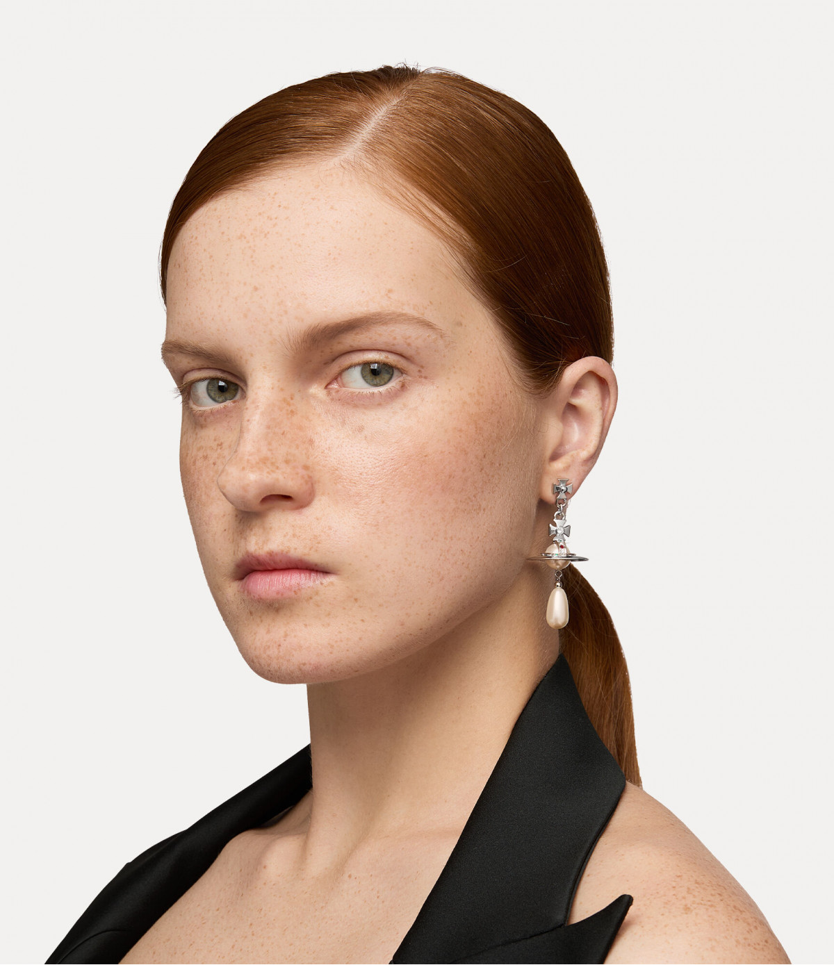 Серьги Vivienne Westwood с бижутерным жемчугом Swarovski